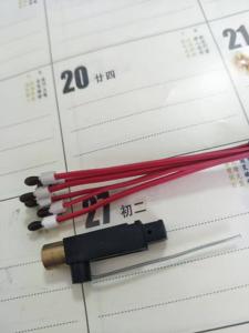 Электровоспламенители с проводом (Для пьезоэлемента)